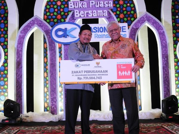 NasionalRe Salurkan Zakat untuk Anak Yatim Piatu