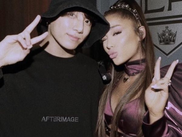 Ini Pesan Manis Jungkook untuk Ariana Grande
