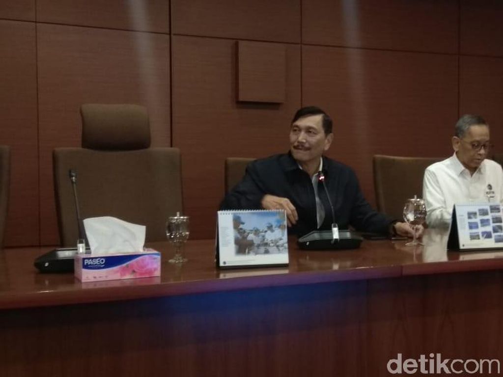 Luhut Tanggapi Kabar 108 Purn TNI/Polri akan Ikut Aksi 22 Mei Luhut Tanggapi Kabar 108 Purn TNI/Polri akan Ikut Aksi 22 Mei