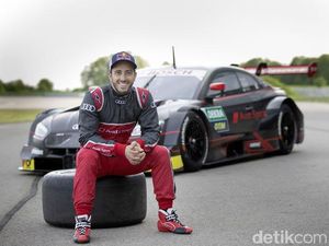 Wah, Andrea Dovizioso Banting Setir Jadi Pebalap Mobil? Wah, Andrea Dovizioso Banting Setir Jadi Pebalap Mobil?