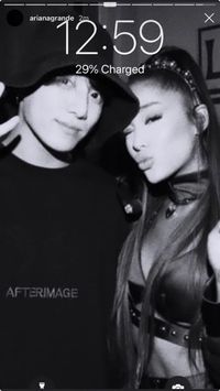 Ariana Grande Pasang Selfie Bareng Jungkook Bts Sebagai