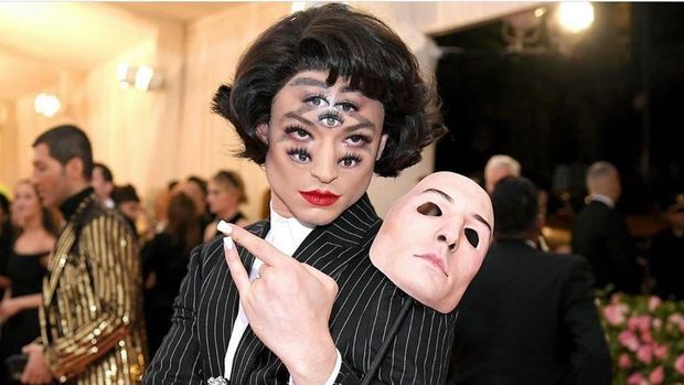 Ezra Miller
