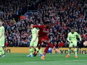 Bertahan Layaknya Bocah, Barca Pantas Kalah