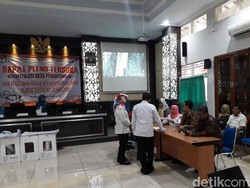 Belum Selesai, KPU dan Bawaslu DIY Cek Rekapitulasi di Sleman