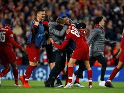 Ball Boy yang Bantu Liverpool Singkirkan Barcelona Dikontrak Profesional