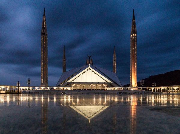 Afghanistan, Sri Lanka & Berbagai Negara dengan Paspor Paling Lemah
