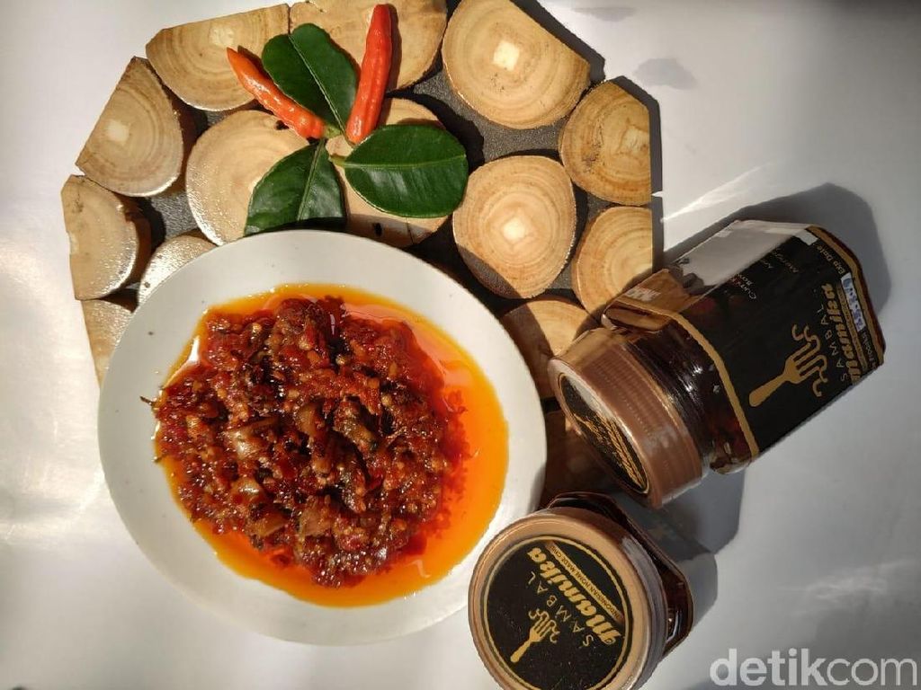 Pedas Nendang! Sambal Cumi-cumi Untuk Lauk Sahur yang Sedap dari Blitar Pedas Nendang! Sambal Cumi-cumi Untuk Lauk Sahur yang Sedap dari Blitar