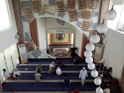 Masjid Kabbah Makassar Kian Ramai Dikunjungi Bulan Ramadhan
