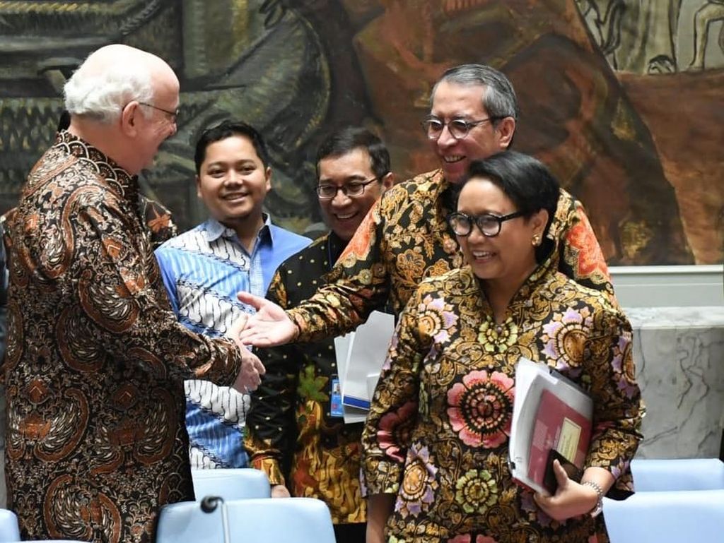 Pimpin Sidang DK PBB, Menlu Retno Banggakan Pasukan Perdamaian RI Pimpin Sidang DK PBB, Menlu Retno Banggakan Pasukan Perdamaian RI