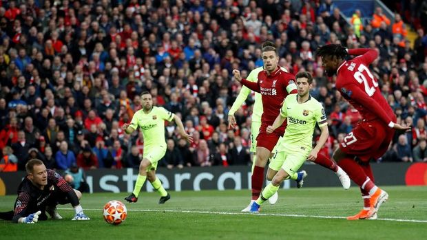 Divock Origi cetak gol cepat di menit ketujuh ke gawang Barcelona.