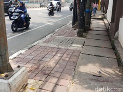 Tabrak 2 Orang dan Ojol di Mampang, Sopir Sedan Mewah Mengaku Ngantuk