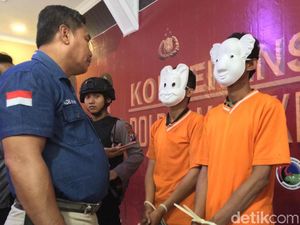 Kejam, Dua Siswi SMP di Kota Mojokerto Dicekoki Miras Lalu Diperkosa Kejam, Dua Siswi SMP di Kota Mojokerto Dicekoki Miras Lalu Diperkosa