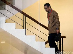 Usai Diperiksa KPK, Gamawan Fauzi Jelaskan soal Anggaran e-KTP