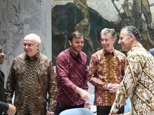 Unik! Potret Peserta Sidang Dewan Keamanan PBB Kompak Berbatik