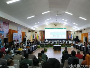 Rapat Pleno Rekapitulasi Suara Pemilu di Jawa Barat Dimulai
