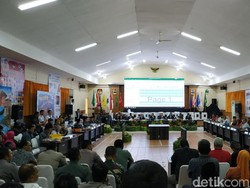 Rapat Pleno Rekapitulasi Suara Pemilu di Jawa Barat Dimulai