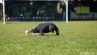 Pria kelahiran Metro, Lampung, itu sebelumnya menukangi Sriwijaya FC dan Mitra Kukar.