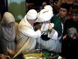 Soal Rambut Nabi: Diyakini Keberkahannya hingga Dipertanyakan MUI