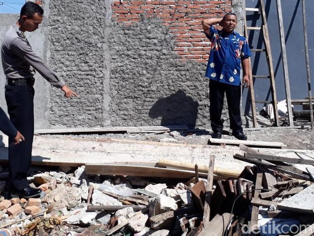 Warga Wonogiri Tewas Tersengat Listrik Warga Wonogiri Tewas Tersengat Listrik
