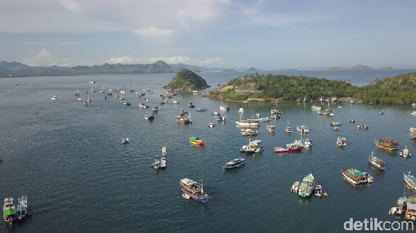 Foto Drone: Labuan Bajo yang Amat Ramai