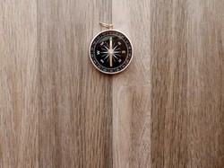 4 Cara Menentukan Arah Kiblat, Kamu Bisa Coba!