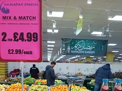 Tantangan 19 Jam Berpuasa Ramadhan di Inggris