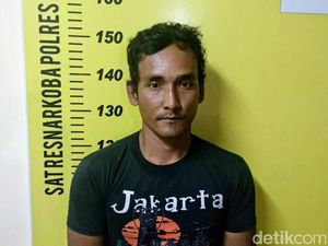 Pengedar Narkoba Jaringan Antar Kota di Bondowoso Diamankan Pengedar Narkoba Jaringan Antar Kota di Bondowoso Diamankan