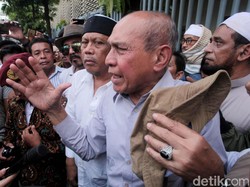 Massa Kivlan Zen dan Eggi akan Demo Lagi, Polisi Siaga di Bawaslu dan KPU