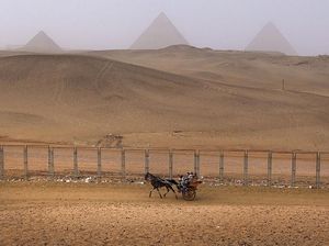 Piramida Mesir Tak Pernah Sesepi Ini Piramida Mesir Tak Pernah Sesepi Ini