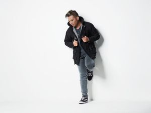 Mario G Klau Curhat Patah Hati Lewat Kisah yang Tlah Lalu Mario G Klau Curhat Patah Hati Lewat Kisah yang Tlah Lalu