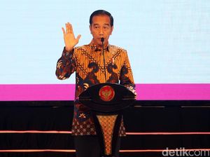 Gaya Jokowi Saat Buka Musrenbangnas 2019