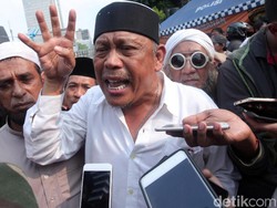 Eggi Pasang Badan untuk Kivlan