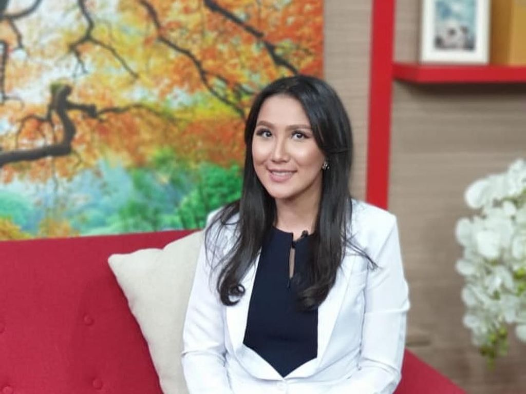 Cantiknya! Kenalan Sama dr Grace Hananta yang Bugar Abis Cantiknya! Kenalan Sama dr Grace Hananta yang Bugar Abis