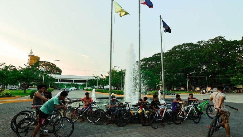 Kota Binalonan di Filipina (Binalonan.gov.ph) Kota Binalonan di Filipina (Binalonan.gov.ph)