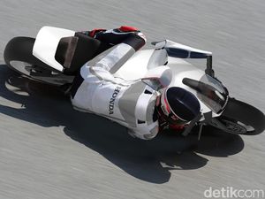 Tangan Robot Agar Pemotor Disabilitas Bisa Ngebut Lagi