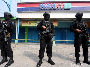 Polri Patahkan JAD Bekasi Sebelum Serangan 22 Mei Polri Patahkan JAD Bekasi Sebelum Serangan 22 Mei