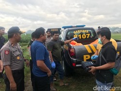 Diduga Bunuh Diri, Seorang Wanita Tabrakkan Diri ke KA Dhoho