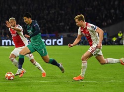 Di babak kedua, Spurs lebih mendominasi pertandingan dan membuat Ajax dalam tekanan. Reuters/Dylan Martinez.