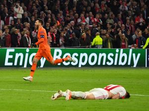 Momen Unik di Comeback Dramatis, Lloris: Bolak-Balik dari Ujung ke Ujung