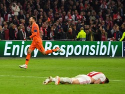 Momen Unik di Comeback Dramatis, Lloris: Bolak-Balik dari Ujung ke Ujung