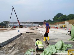 Video Melihat Progres Pembangunan Relokasi GT Cikarang Utama