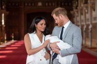 Saat Meghan Markle Jadi Pembicaraan karena Cincin Tunangan