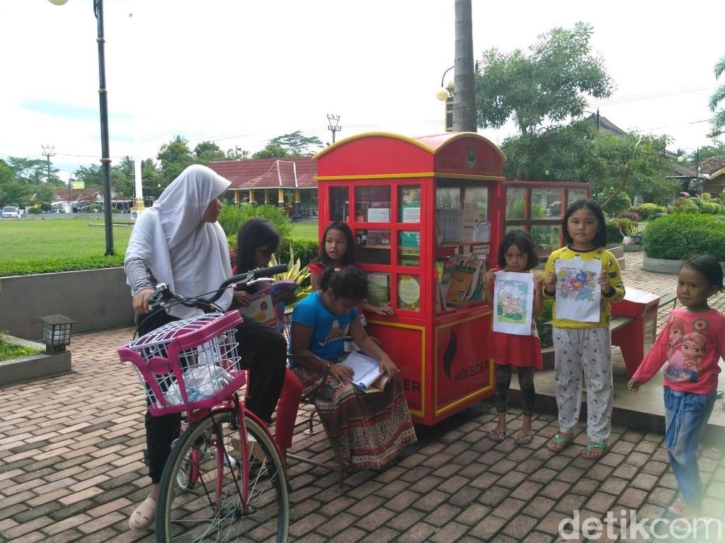 Perpus Mini ala Ridwan Kamil Jadi Spot Ngabuburit di Pangandaran Perpus Mini ala Ridwan Kamil Jadi Spot Ngabuburit di Pangandaran