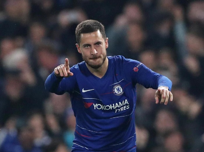 Soccer Football - Europa League Semi Final Second Leg - Chelsea v Eintracht Frankfurt - Stamford Bridge, London, Britain - May 9, 2019  Chelsea's Eden Hazard celebrates after winning penalty the shootout   REUTERS/Hannah Mckay