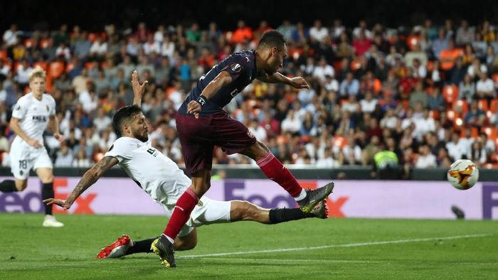 Arsenal menang 4-2 atas Valencia dan melenggang ke final Liga Europa. (Foto: Sergio Perez/REUTERS) Arsenal menang 4-2 atas Valencia dan melenggang ke final Liga Europa. (Foto: Sergio Perez/REUTERS)