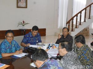 Gubernur Koster Ingin Kereta Api di Bali Berdesain Nuansa Lokal