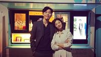 Pose Keren Kim Jae Wook Her Private Life Saat Menyantap Ramen Bareng Rain