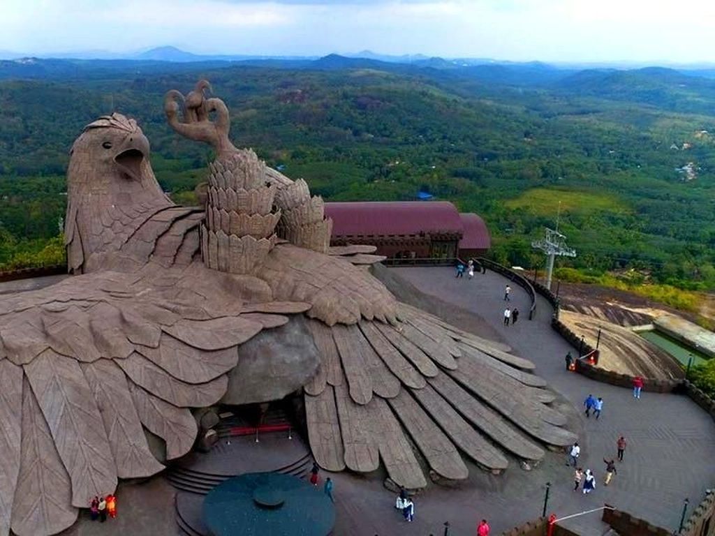Patung Burung Terbesar di Dunia, Ada di India Patung Burung Terbesar di Dunia, Ada di India