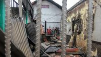 Penampakan Puing-puing Bangunan Pasca Kebakaran di Rutan Siak