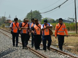 PT KAI Tambah 100 Penjaga Perlintasan Selama Arus Mudik